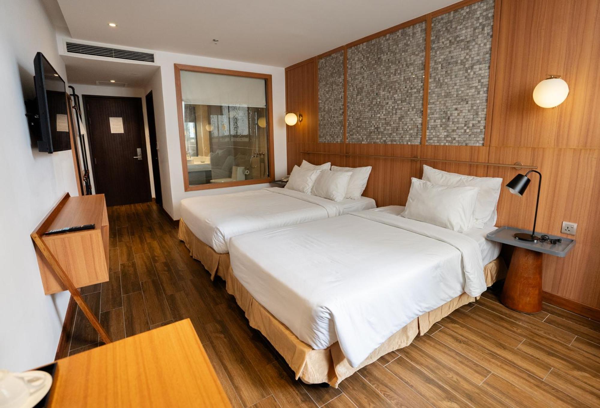 Majestic Premium Hotel Nha Trang Buitenkant foto