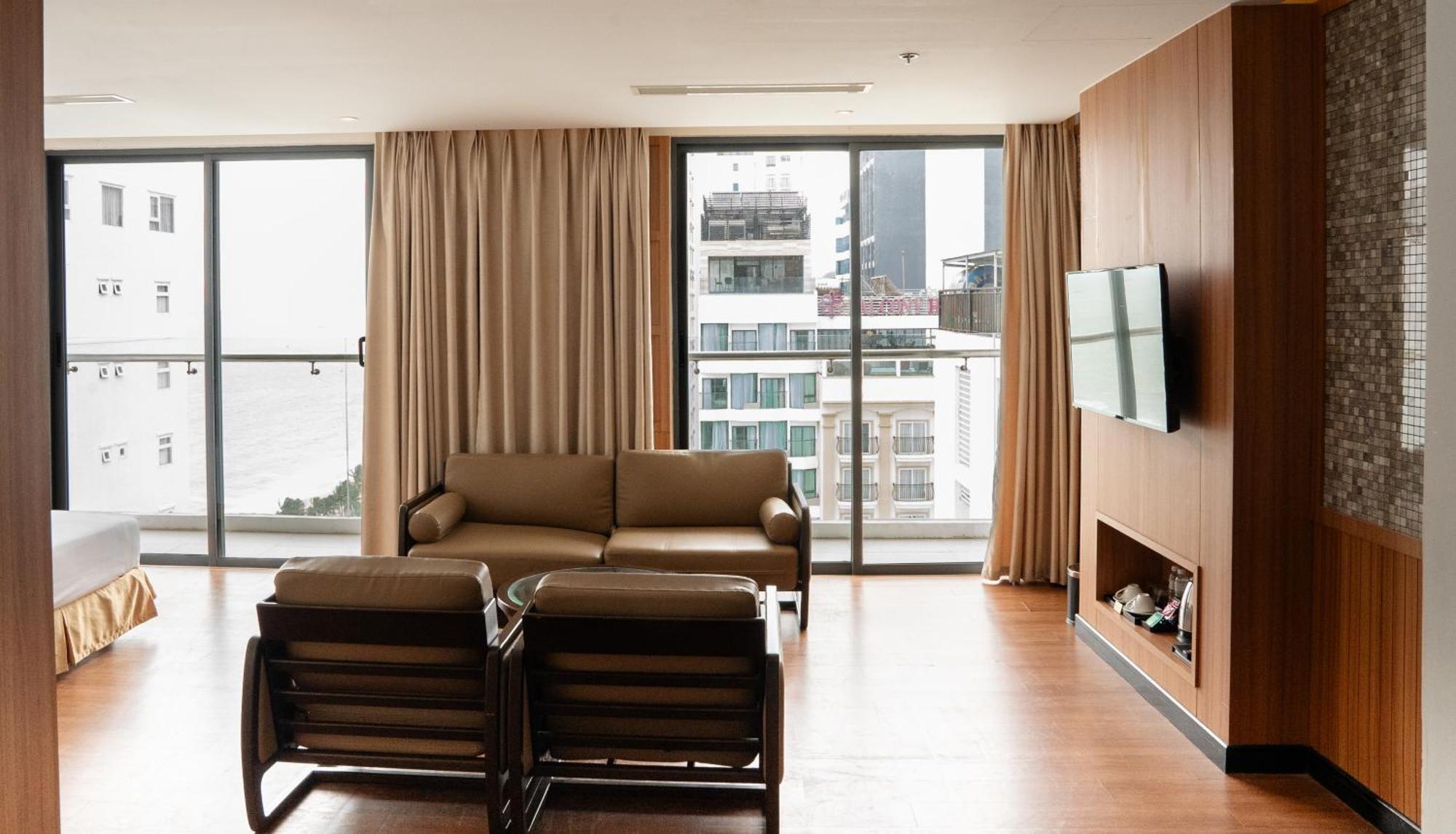 Majestic Premium Hotel Nha Trang Buitenkant foto
