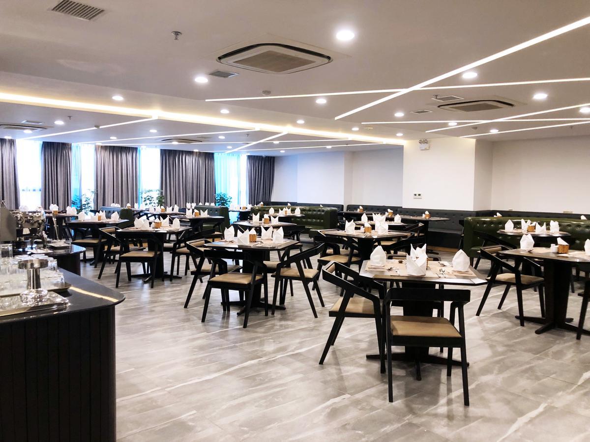 Majestic Premium Hotel Nha Trang Buitenkant foto